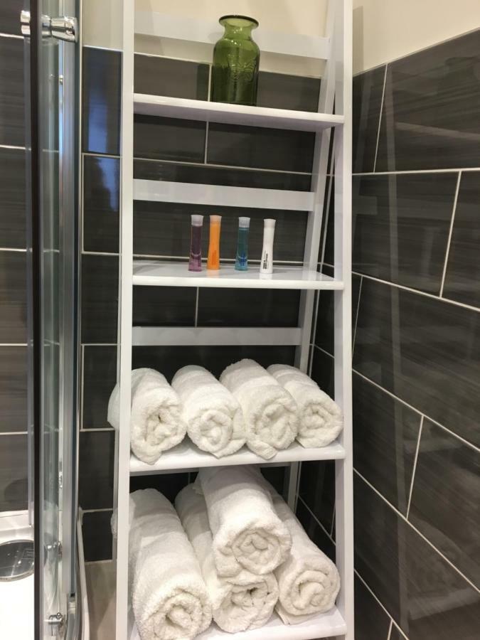 Star Tree Apartment Йорк Екстер'єр фото
